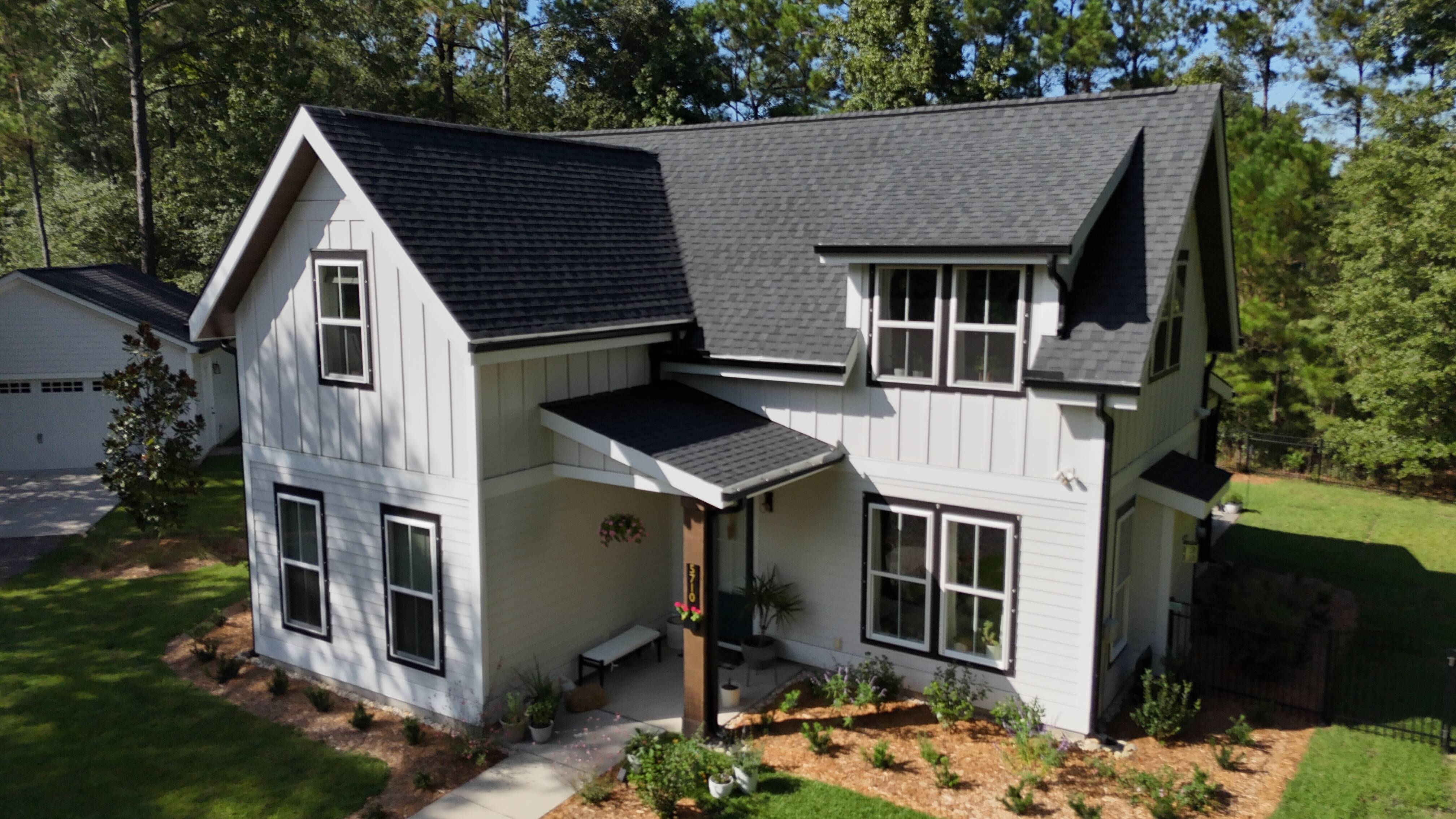 How Charleston’s Weather Impacts Your Roof (What Homeowners Should Know)