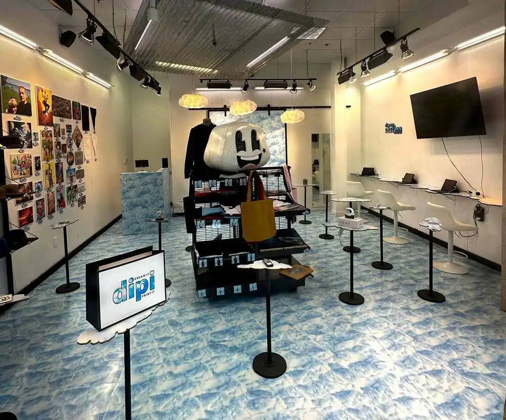 Dive into Dipi, the World's First AI-Powered Design & Print Studio ...