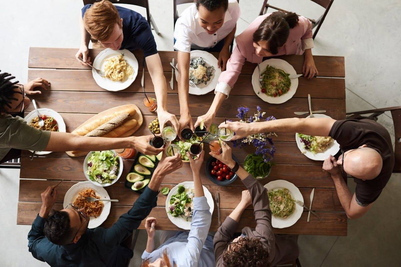 How Charleston’s Culinary Scene Shapes Daily Life for Newcomers