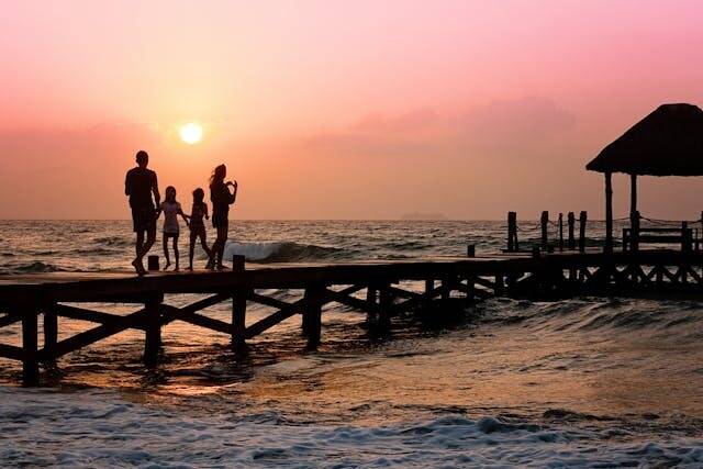 How Family Activities Shift for Canadians in Charleston