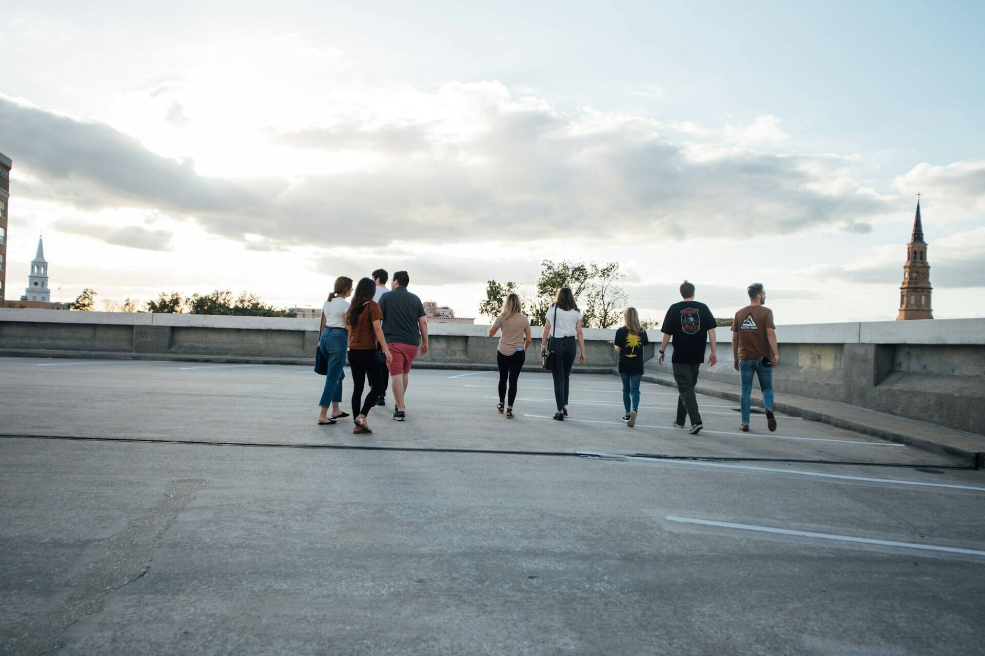Seasonal Socializing in Charleston How Events Shape Your First Year3