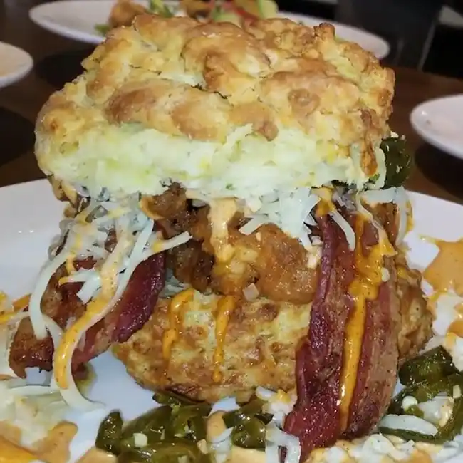 'Vicious Biscuit' in Mount Pleasant Serving PalatePleasing Comfort