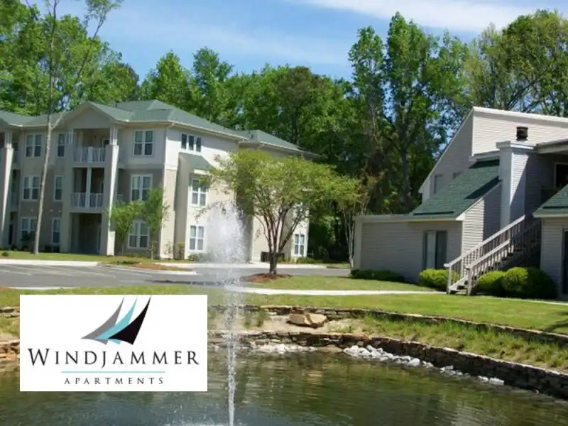 Windjammer Apartments
