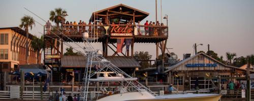 Red's Icehouse | Shem Creek