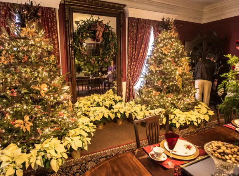 Christmas At Boone Hall Plantation