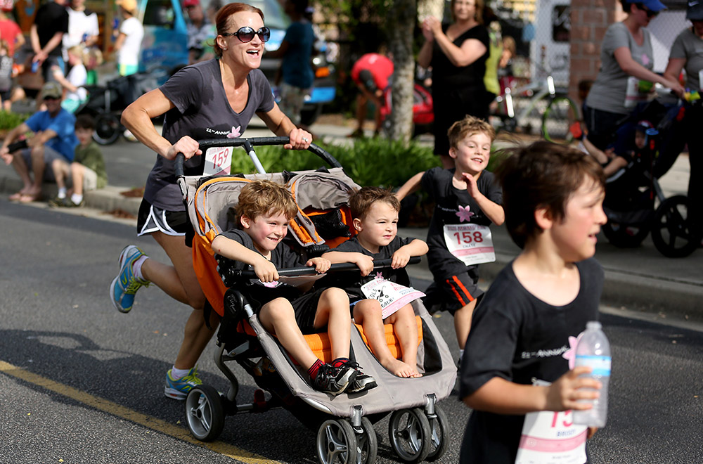 Mom's Run and Family Fun Day