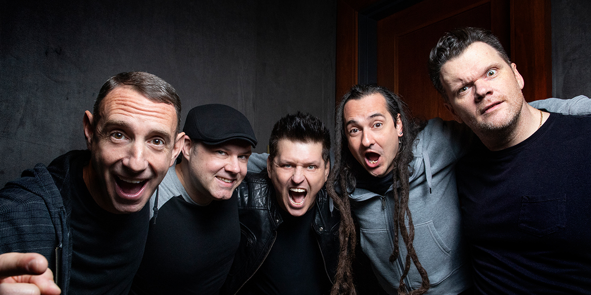 Music Farm: Less Than Jake